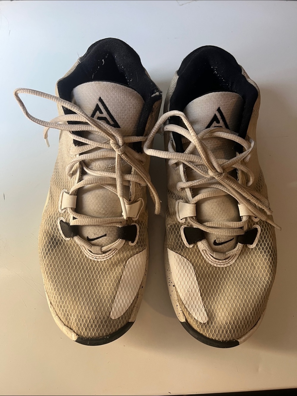 3/&15. Men’s Nike Zoom Freak 1 size  10 1/2
